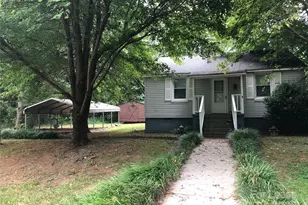 317 N Lee St, Mount Holly, NC 28120 - Photo 1