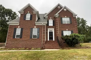 10411 Rougemont Ln, Charlotte, NC 28277 - Photo 1