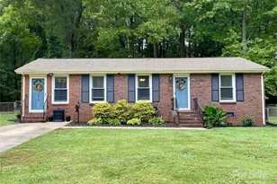3808 Seaforth Dr, Charlotte, NC 28205 - Photo 1