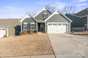 5066 Summer Surprise Ln, Charlotte, NC 28215 - Photo 1