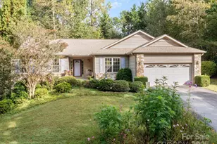 16 Tall Pines Rd, Hendersonville, NC 28739 - Photo 1