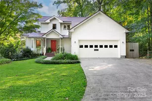 35 Oak St, Brevard, NC 28712 - Photo 1