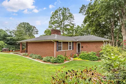 213 West Park Drive, Morganton, NC 28655 - Photo 1