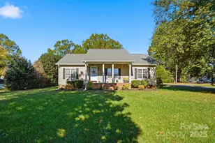213 Carrie Dr, Oakboro, NC 28129 - Photo 1