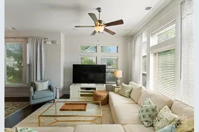 329 Ideal Way, Charlotte, NC 28203 - Photo 1