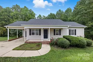 1015 E Academy St, Cherryville, NC 28021 - Photo 1