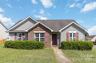 3535 Arvin Dr, Charlotte, NC 28269 - Photo 1