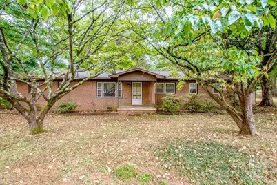 210 S Toria Drive, Statesville, NC 28625 - Photo 1