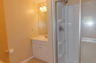 416 W Pine St, Lincolnton, NC 28092 - Photo 25