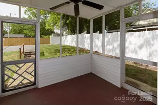 416 W Pine St, Lincolnton, NC 28092 - Photo 29