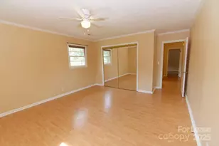 416 W Pine St, Lincolnton, NC 28092 - Photo 15