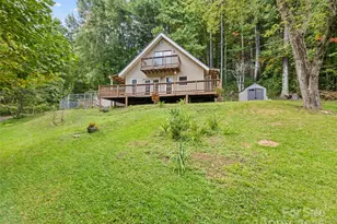 128 Rome Beauty Rd, Waynesville, NC 28785 - Photo 1