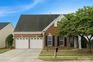 5218 Prosperity View Dr, Charlotte, NC 28269 - Photo 1