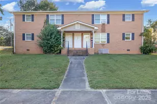 428 S 4th St, Albemarle, NC 28001 - Photo 1