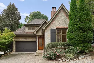 2415 La Maison Dr, Charlotte, NC 28226 - Photo 1