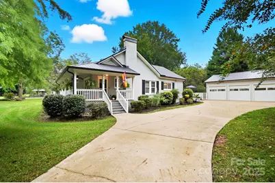 101 Cottonwood Drive, Mount Holly, NC 28120 - Photo 1