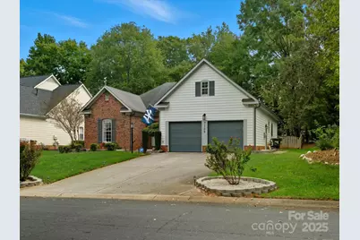 7109 Scuppernong Court, Charlotte, NC 28215 - Photo 1