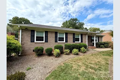 5300 Glenbrier Drive, Charlotte, NC 28212 - Photo 1