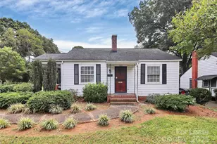 1025 Druid Cir, Charlotte, NC 28206 - Photo 1