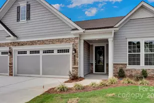 13206 Cozy Ct, Charlotte, NC 28215 - Photo 1