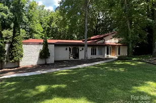 9520 Hickory Creek Rd, Charlotte, NC 28214 - Photo 1