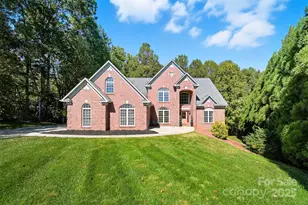 2846 Snead Ct NE, Conover, NC 28613 - Photo 1