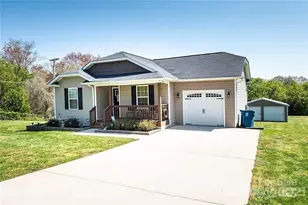 3430 Maiden Spgs Dr, Maiden, NC 28650 - Photo 1