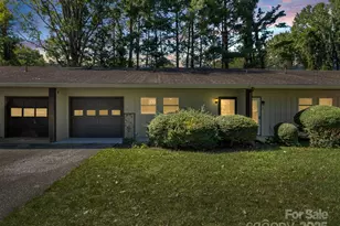 605 Hebron Rd, Hendersonville, NC 28739 - Photo 1