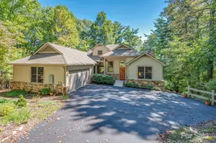 1001 McFarlane Way, Hendersonville, NC 28739 - Photo 1