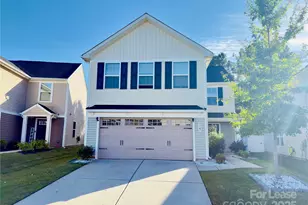 5147 Downhaul Dr, Charlotte, NC 28269 - Photo 1