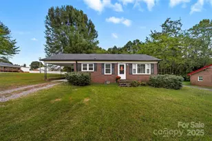 2746 Baker St, Claremont, NC 28610 - Photo 1