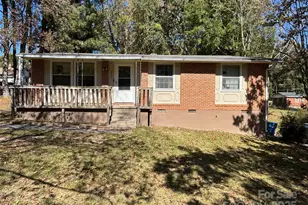 203 Barnhill St, Troy, NC 27371 - Photo 1