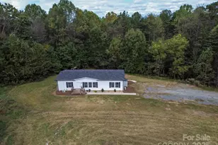 1710 Lone Hickory Rd, Yadkinville, NC 27055 - Photo 1