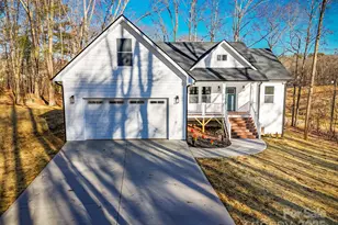 771 Olivette Rd, Asheville, NC 28804 - Photo 1