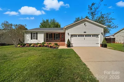 1641 Farmington Hills Drive, Conover, NC 28613 - Photo 1