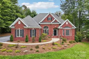 310 Sweetbriar Dr, Hendersonville, NC 28739 - Photo 1