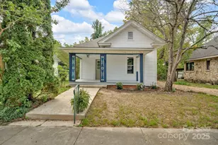 95 Whitmire St, Brevard, NC 28712 - Photo 1