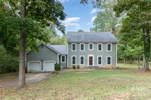 11539 Gelding Dr, Charlotte, NC 28215 - Photo 1