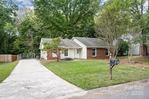 7724 Hickory Hollow Ln, Charlotte, NC 28227 - Photo 1