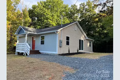 832 Sikes Avenue, Wadesboro, NC 28170 - Photo 1