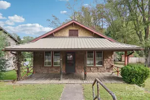 169 East St, Waynesville, NC 28786 - Photo 1
