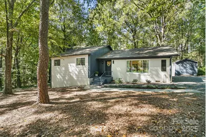 6641 Lakeside Drive, Charlotte, NC 28215 - Photo 1