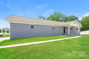 9820 Pollie Little Ln, Charlotte, NC 28214 - Photo 1