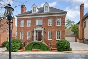 2149 Rolston Dr, Charlotte, NC 28207 - Photo 1