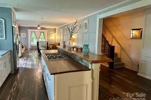 1547 Roseland Dr, Lincolnton, NC 28092 - Photo 1