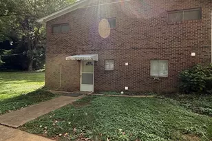 48 17th Ave Ct NW, Hickory, NC 28601 - Photo 1