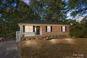 1022 Lakeview St, Kannapolis, NC 28083 - Photo 1