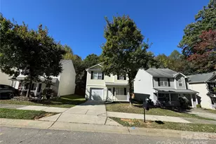 5412 Henderson Oaks Dr, Charlotte, NC 28269 - Photo 1