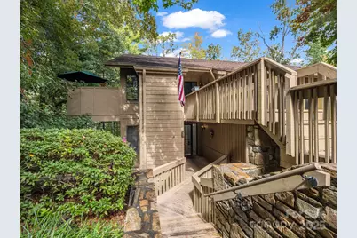 405 N Scarlet Oak Lane, Hendersonville, NC 28791 - Photo 1