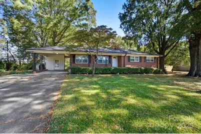 4408 Stardust Drive, Charlotte, NC 28269 - Photo 1